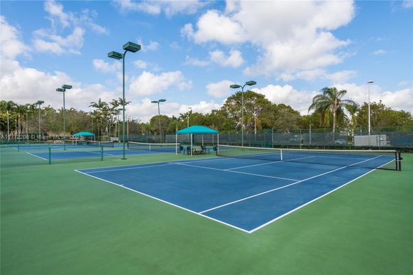 Exterior, Tennis Courts
