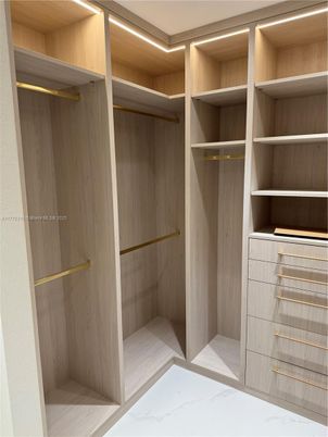Interior, Marble, Walk-in Closets