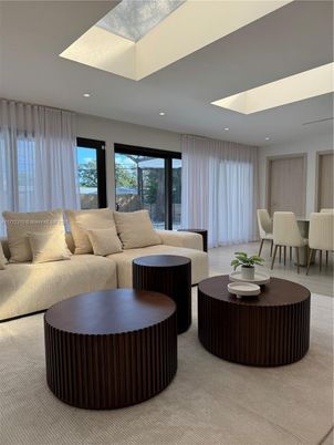 Dining room, Interior, Living room, Recessed Lighting