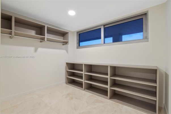 Interior, Recessed Lighting, Walk-in Closets