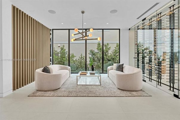 Interior, Living room, Pendant Lights, Recessed Lighting, Wine Storage