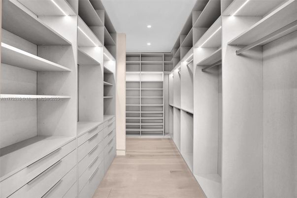 Interior, Recessed Lighting, Walk-in Closets, Wood Texture Flooring