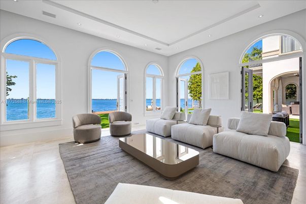 Interior, Living room, Recessed Lighting, Water
