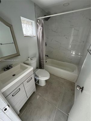 Bathroom, Interior, Marble Walls