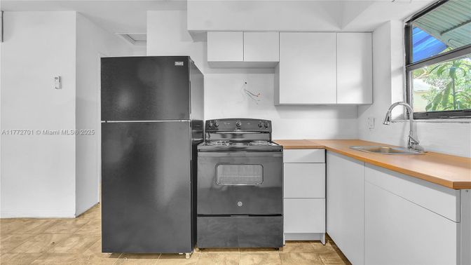 Interior, Kitchen