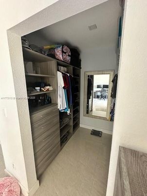 Interior, Walk-in Closets