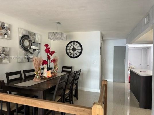 Dining room, Interior, Pendant Lights