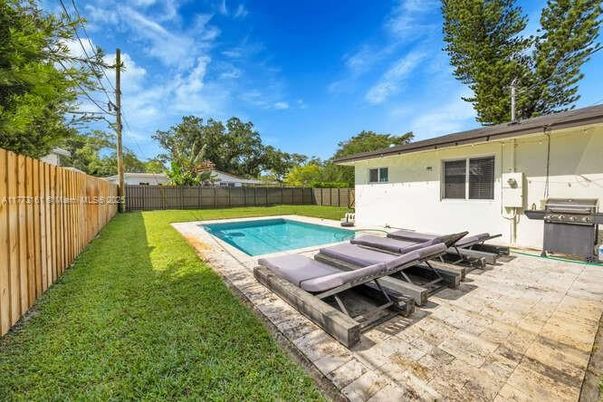 Backyard, Exterior, Pool