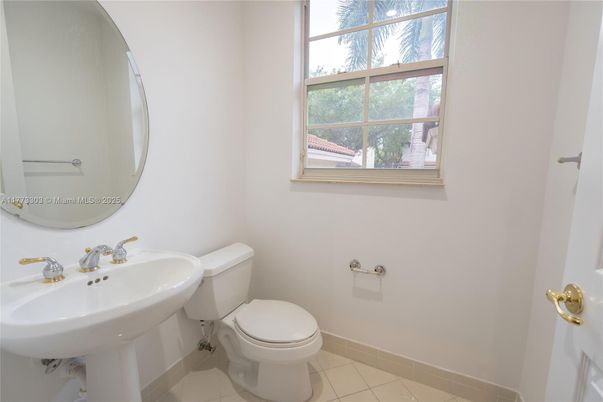 Bathroom, Interior