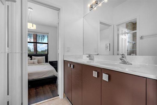Bathroom, Bedroom, Interior, Pendant Lights, Wood Texture Flooring