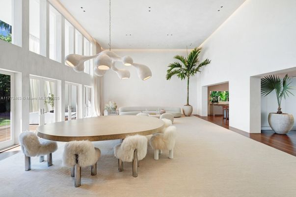 Dining room, Interior, Pendant Lights, Recessed Lighting, Wood Texture Flooring