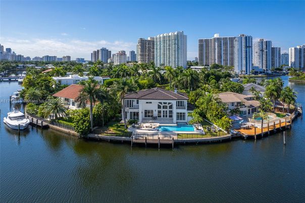 Exterior, Lake, Water