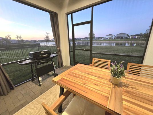 Dining room, Interior, Water