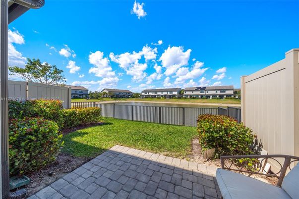 Backyard, Exterior, Water