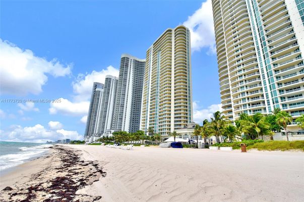 Exterior, Facade, Condo Building