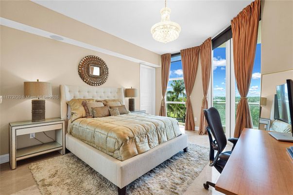 Bedroom, Chandelier, Home Office, Interior