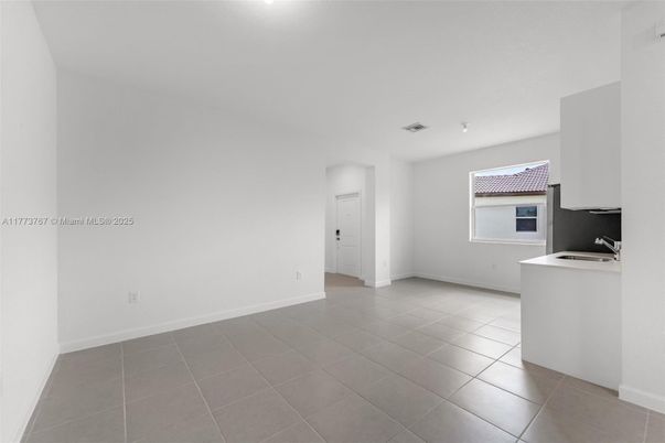 Empty room, Interior, Kitchen