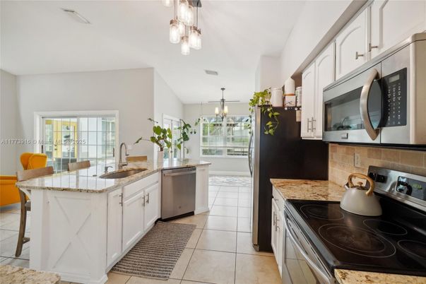 Chandelier, Interior, Kitchen, Stainless Steel Appliances