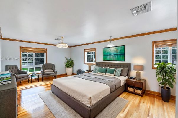 Bedroom, Interior, Pendant Lights, Wood Texture Flooring