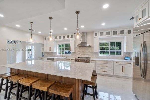 Interior, Kitchen, Pendant Lights, Recessed Lighting, Stainless Steel Appliances