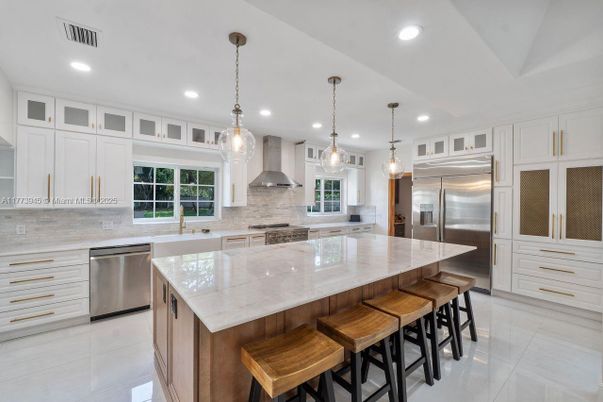 Interior, Kitchen, Pendant Lights, Recessed Lighting, Stainless Steel Appliances
