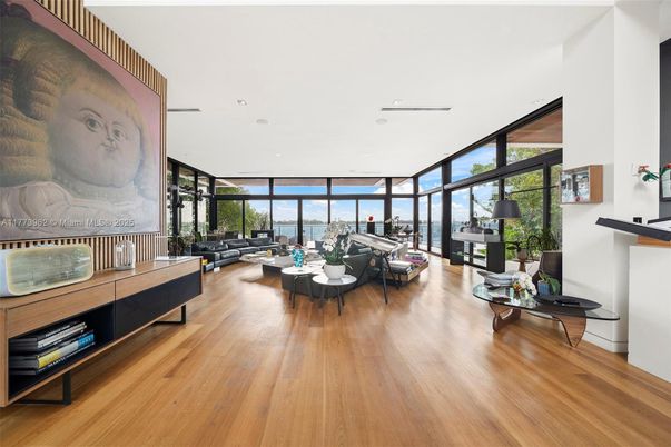 Interior, Living room, Recessed Lighting, Water, Wood Texture Flooring