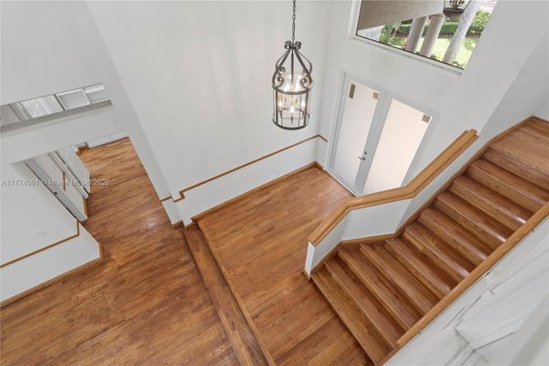 Empty room, Interior, Pendant Lights, Wood Texture Flooring