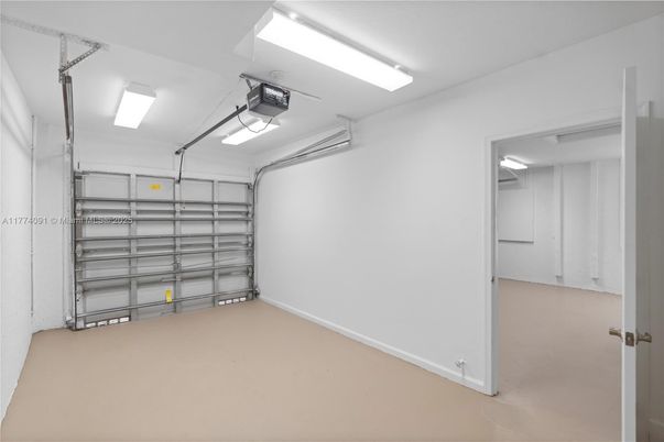 Garage, Interior