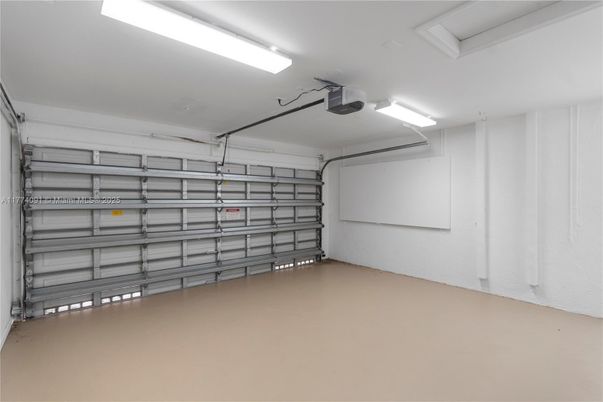 Garage, Interior