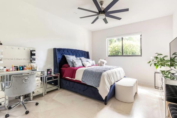 Bedroom, Home Office, Interior