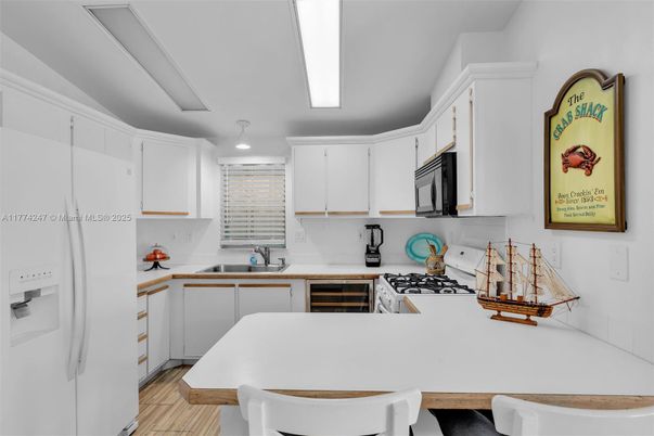 Interior, Kitchen