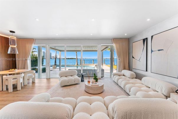 Dining room, Interior, Living room, Pendant Lights, Recessed Lighting, Water, Wood Texture Flooring