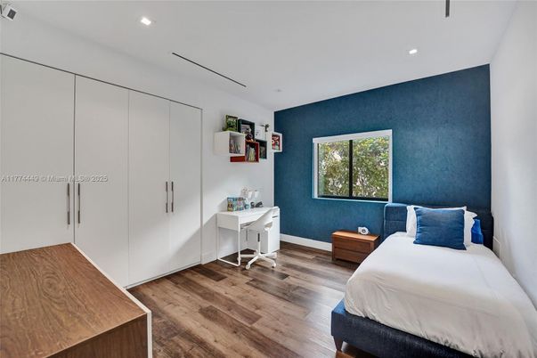 Bedroom, Home Office, Interior, Recessed Lighting, Wood Texture Flooring