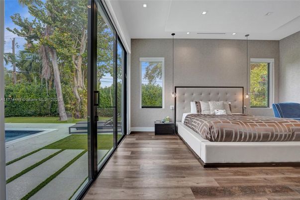 Bedroom, Interior, Pendant Lights, Recessed Lighting, Wood Texture Flooring