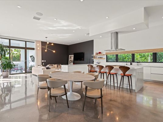 Dining room, Interior, Kitchen, Living room, Pendant Lights, Recessed Lighting