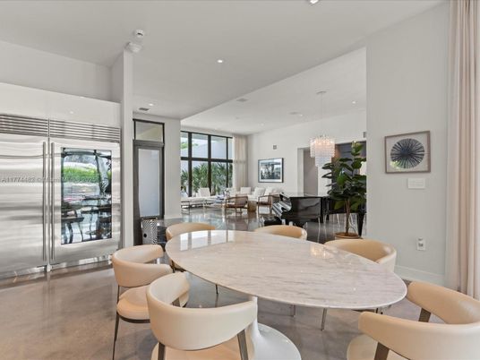 Chandelier, Dining room, Interior, Recessed Lighting