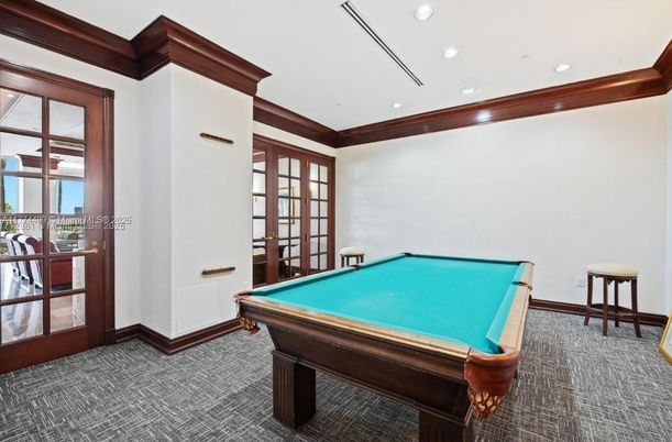 Billiard Table, Game Room, Interior, Recessed Lighting