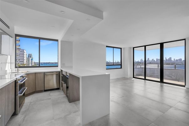 Interior, Kitchen, Recessed Lighting, Stainless Steel Appliances, Water