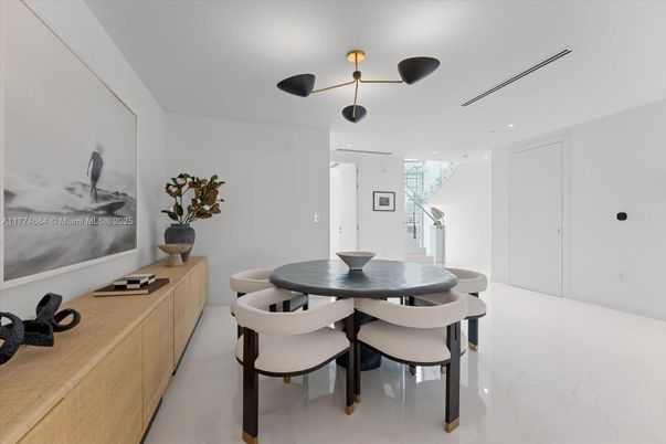 Dining room, Interior, Recessed Lighting