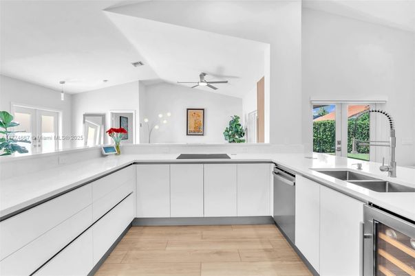 Interior, Kitchen, Wood Texture Flooring