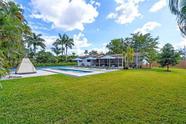 Backyard, Exterior, Pool
