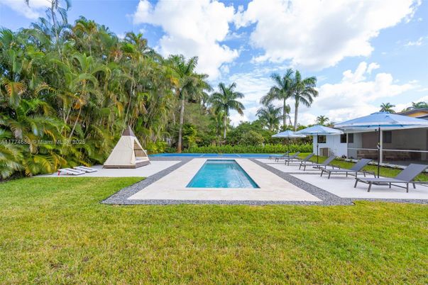 Backyard, Exterior, Pool