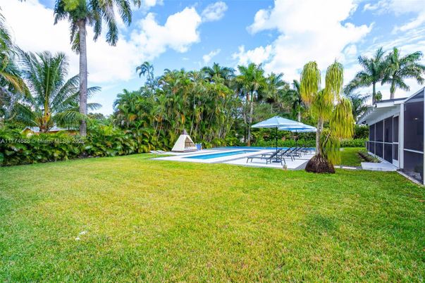 Backyard, Exterior, Pool