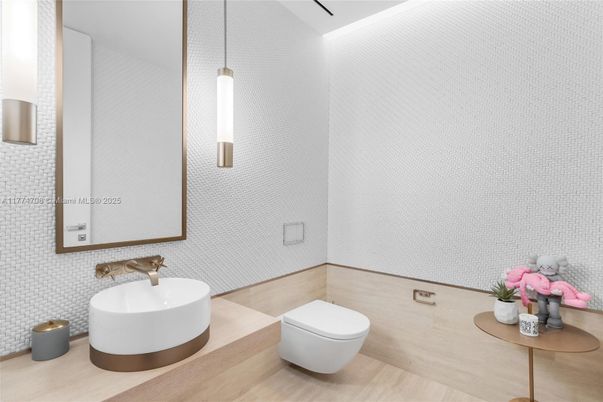 Bathroom, Interior, Pendant Lights, Wood Texture Flooring