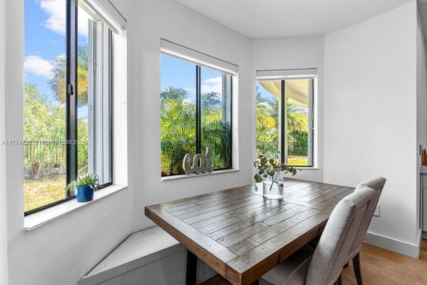 Dining room, Interior, Wood Texture Flooring