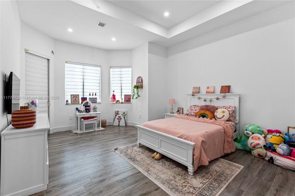 Bedroom, Interior, Recessed Lighting, Wood Texture Flooring