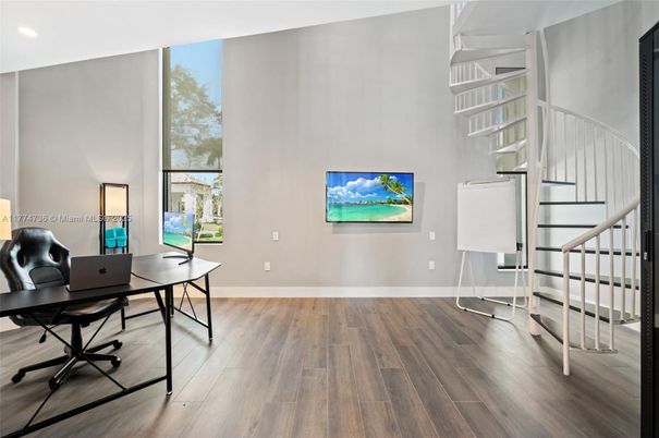 Home Office, Interior, Recessed Lighting, Wood Texture Flooring