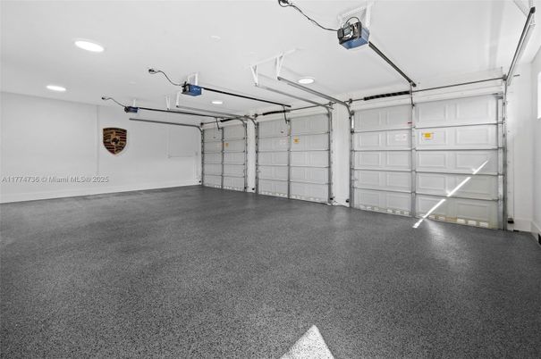 Garage, Interior, Recessed Lighting