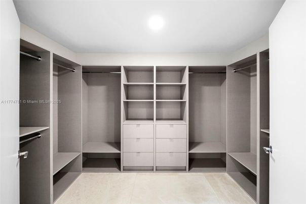 Interior, Recessed Lighting, Walk-in Closets