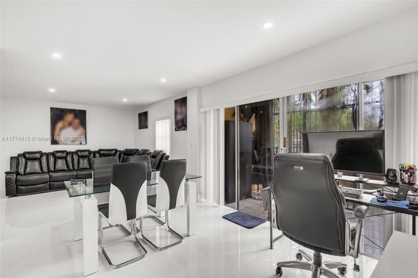 Home Office, Interior, Recessed Lighting